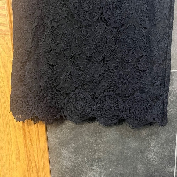 Laundry by Shelli Segal Black Scallop Hem Lace Short Sleeve Dress Size 2 - Picture 6 of 14